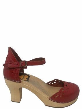 Rare Swedish Hasbeens Red Laser Cut Leather Platform Heeled Clog Sandals 9 Boho